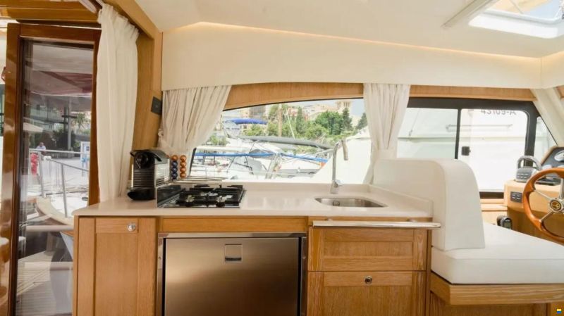 Sasga Yachts Menorquin 34