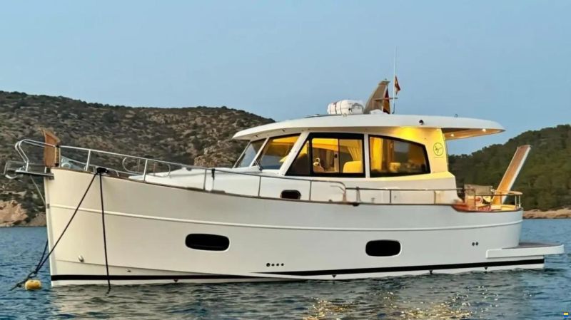 Sasga Yachts Menorquin 34