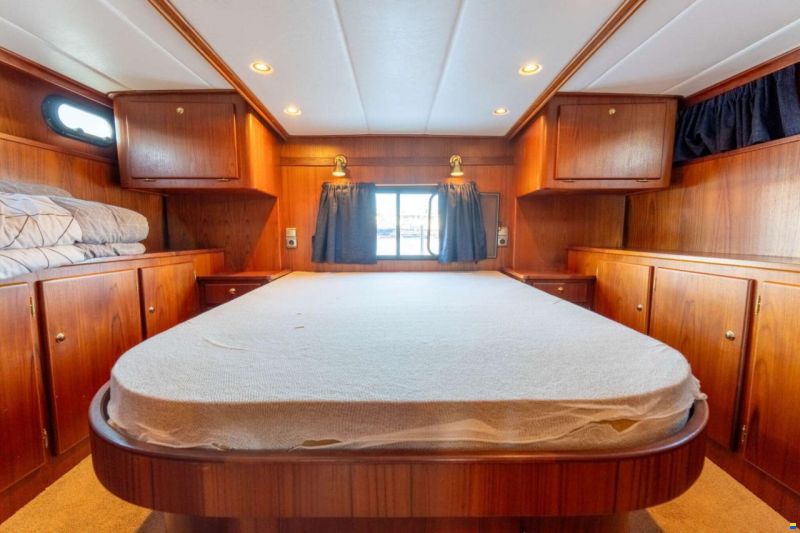 Explorer Classic 14.00 AK Cabrio