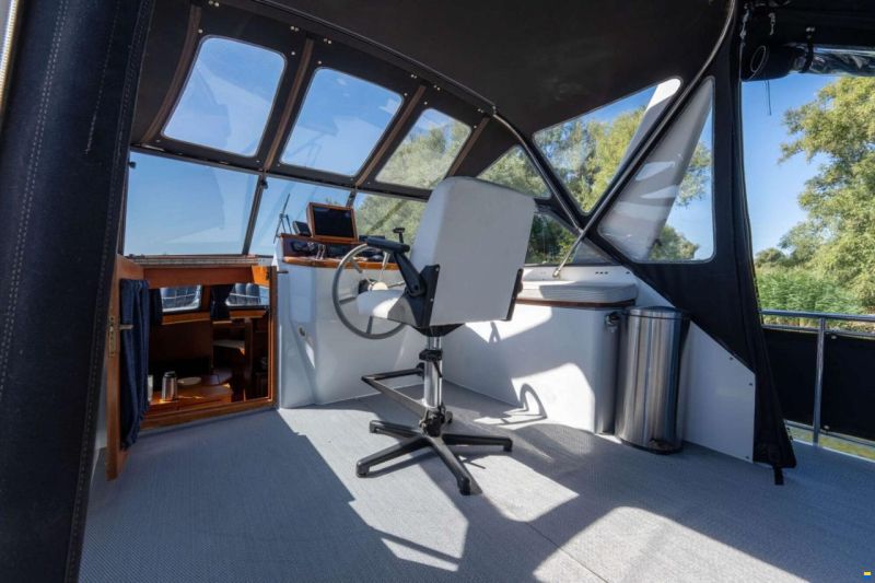 Explorer Classic 14.00 AK Cabrio