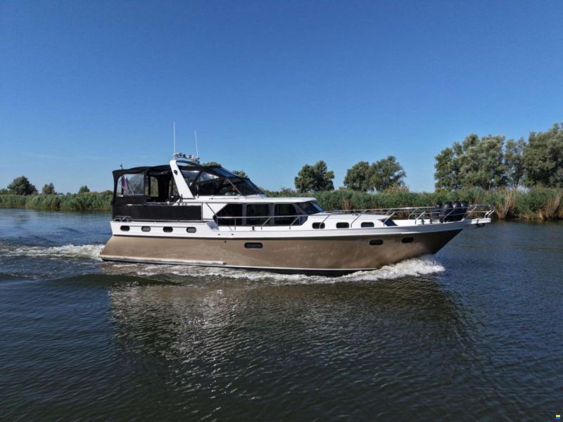 Explorer Classic 14.00 AK Cabrio