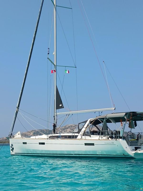 Beneteau Oceanis 45