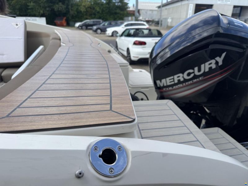 Quicksilver Activ 645 Cruiser med F115 hk Mercury-EF