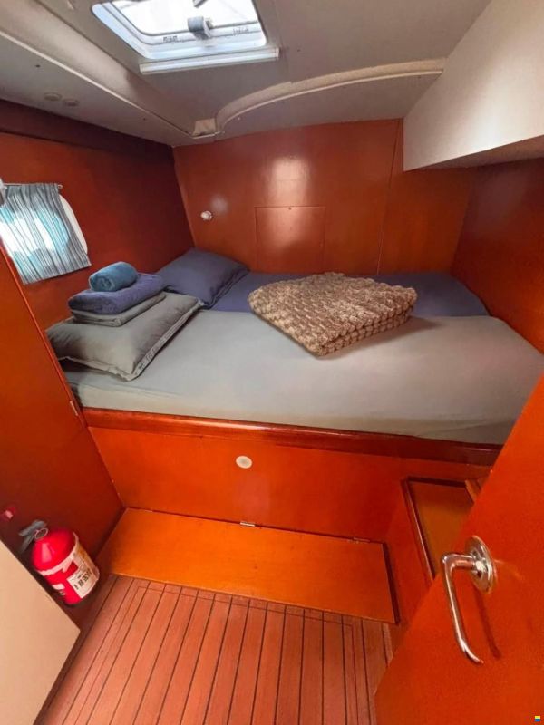 Lagoon 410