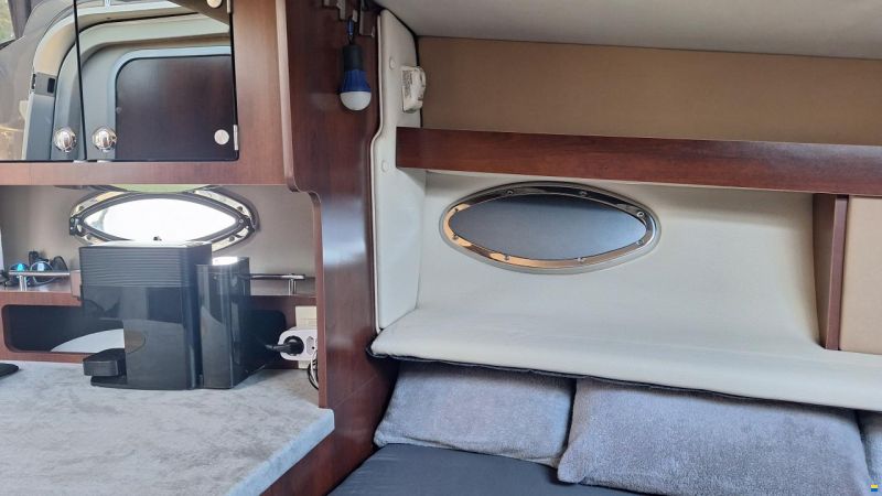Chaparral 270 Signature