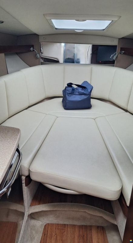 Chaparral 270 Signature