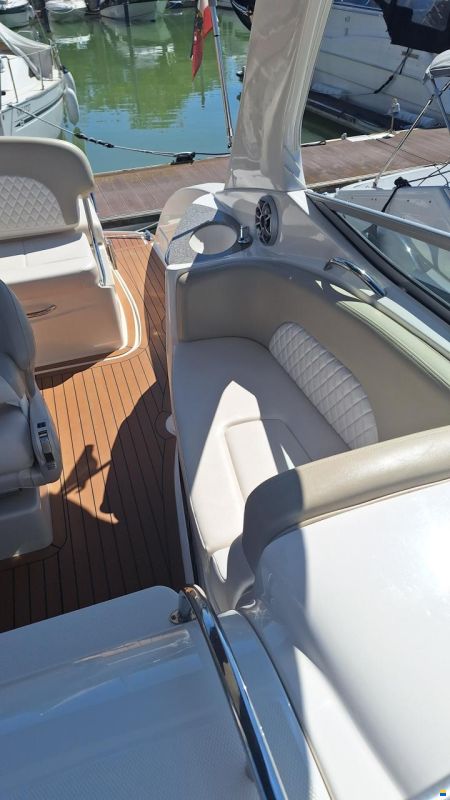 Chaparral 270 Signature