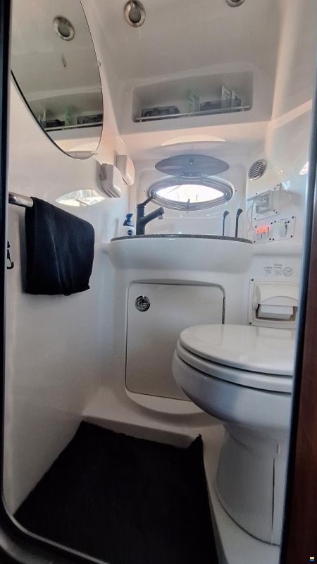 Chaparral 270 Signature