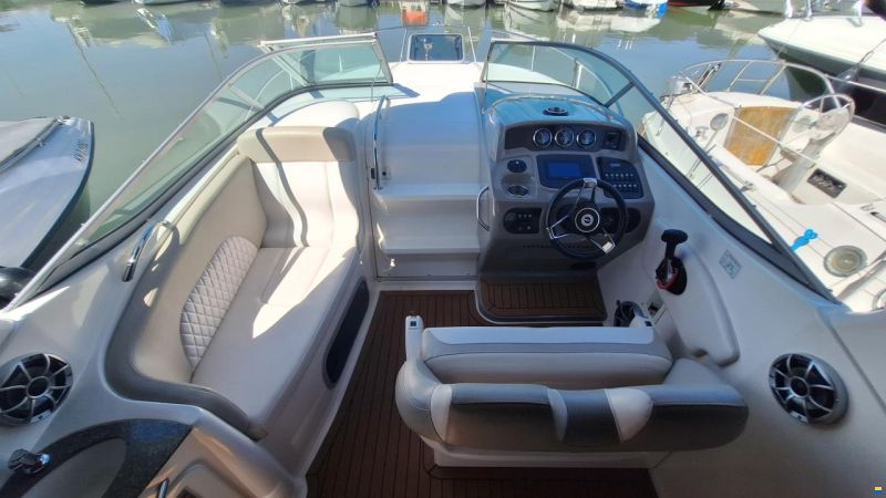 Chaparral 270 Signature