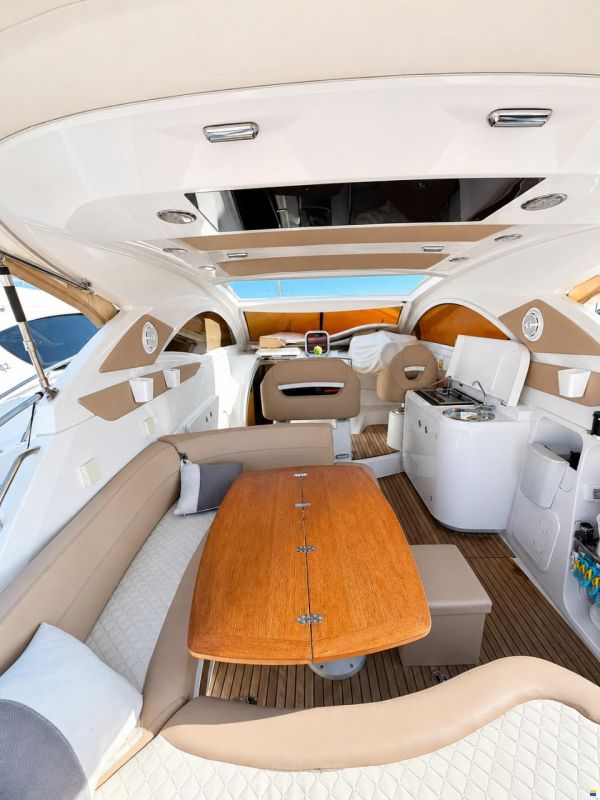 Beneteau Monte Carlo 37 Hard Top