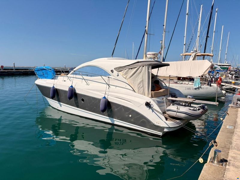 Beneteau Monte Carlo 37 Hard Top