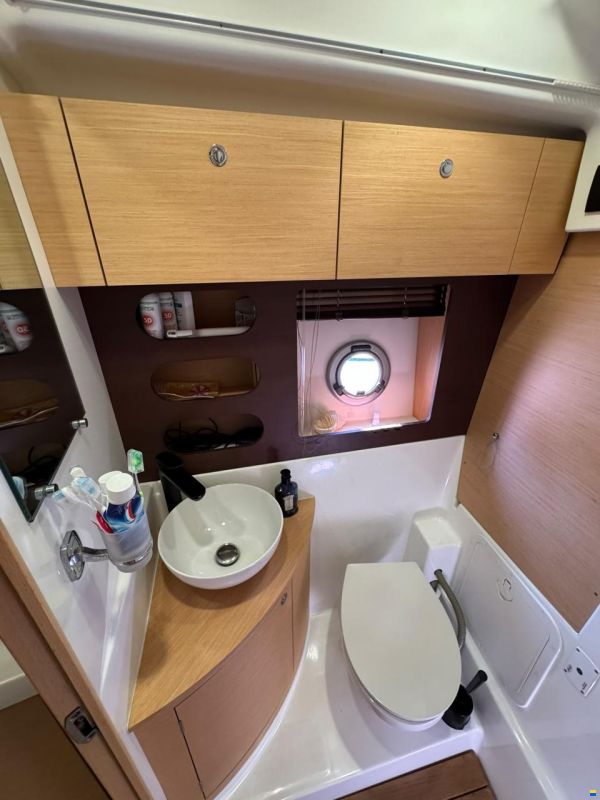 Beneteau Monte Carlo 37 Hard Top