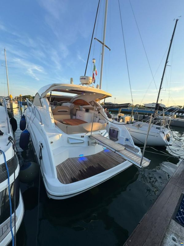 Beneteau Monte Carlo 37 Hard Top
