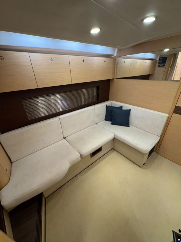 Beneteau Monte Carlo 37 Hard Top