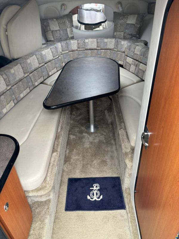 Crownline 275ccr