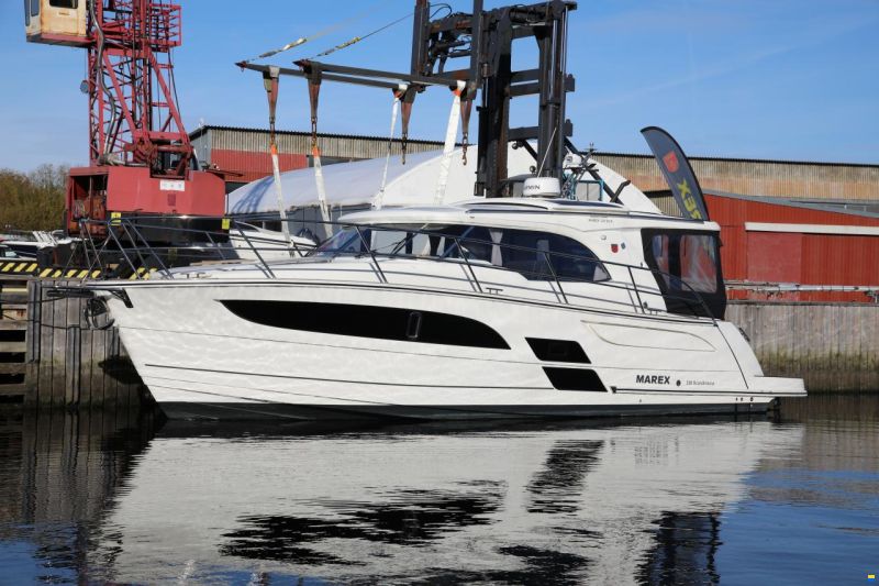 Marex 330