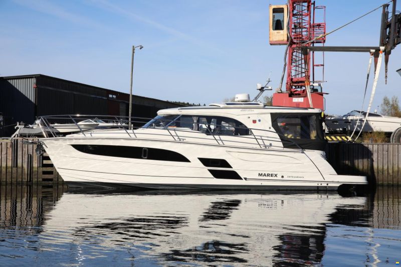 Marex 330