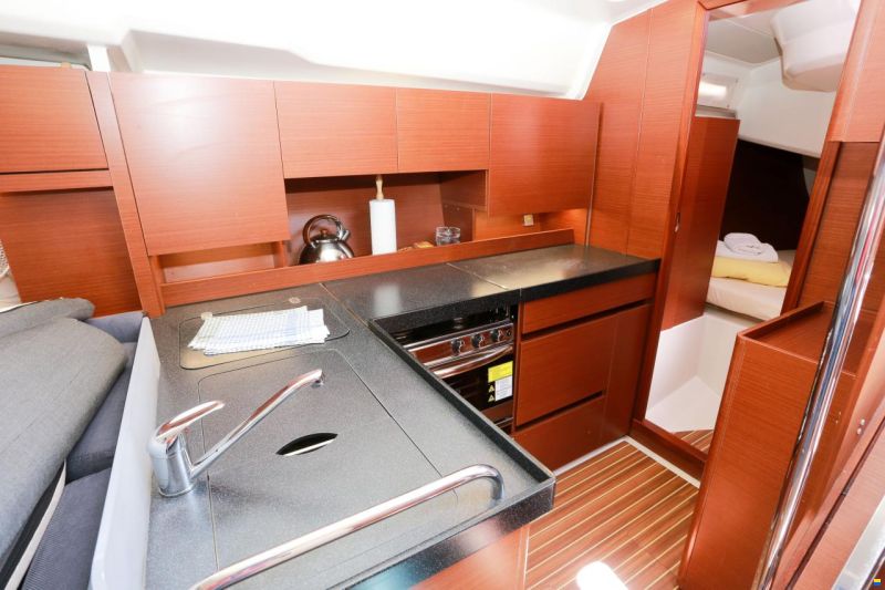 Hanse 458