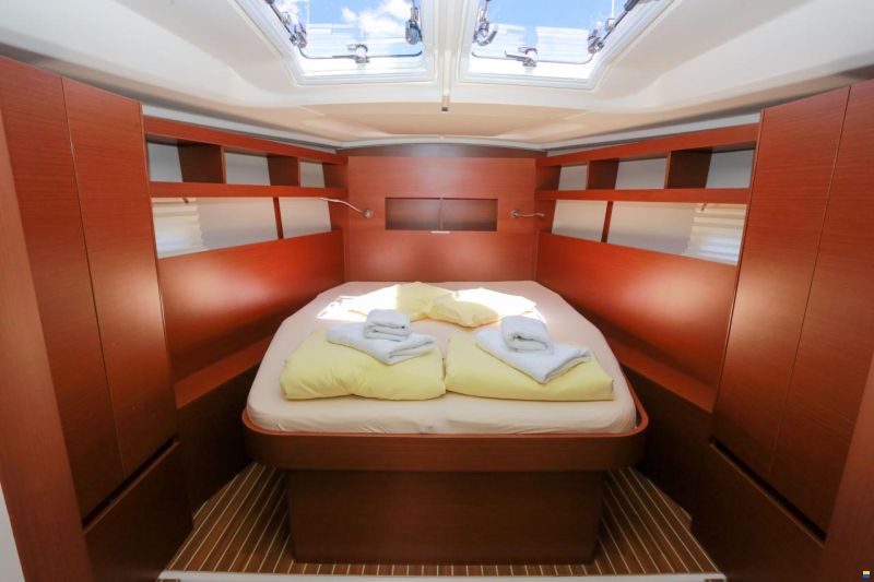 Hanse 458