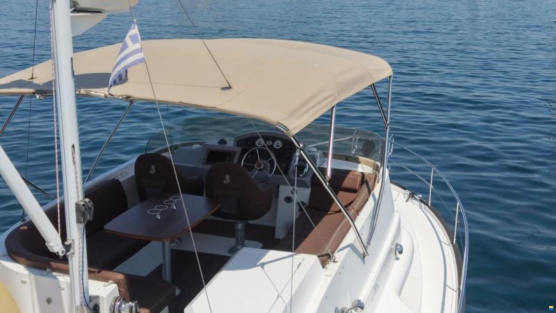 Beneteau Swift Trawler 44