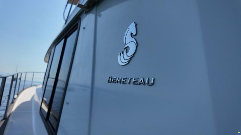 Beneteau Swift Trawler 44