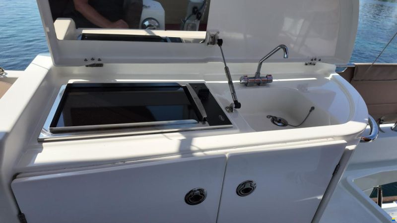Beneteau Swift Trawler 44