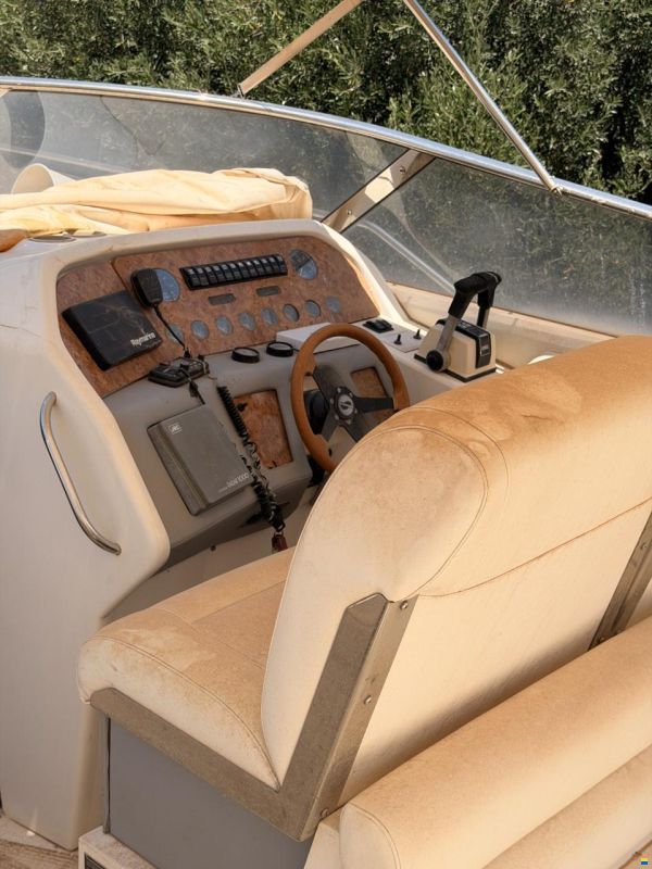 Sunseeker Martinique 38