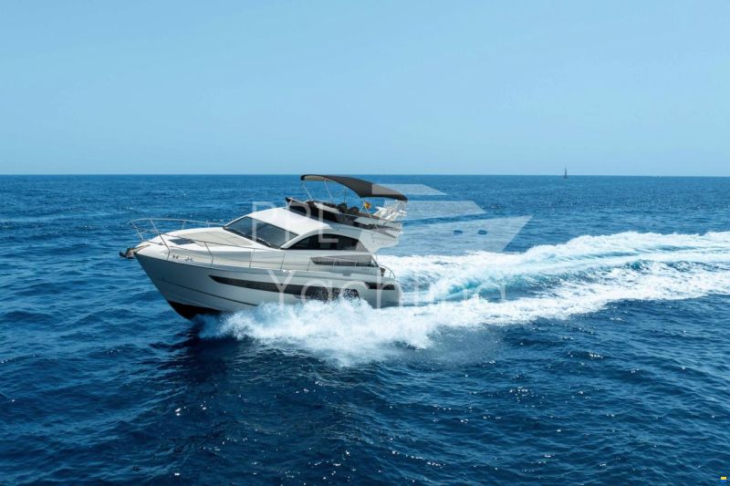 Fairline Squadron 48