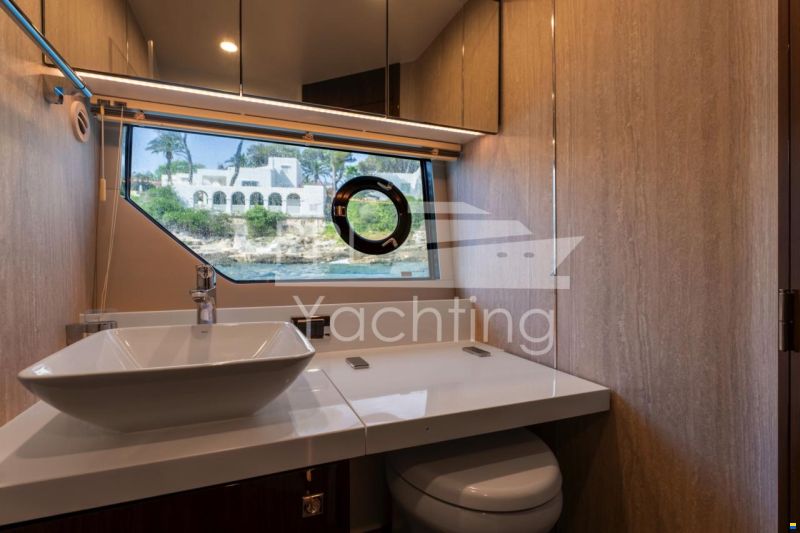 Fairline Squadron 48