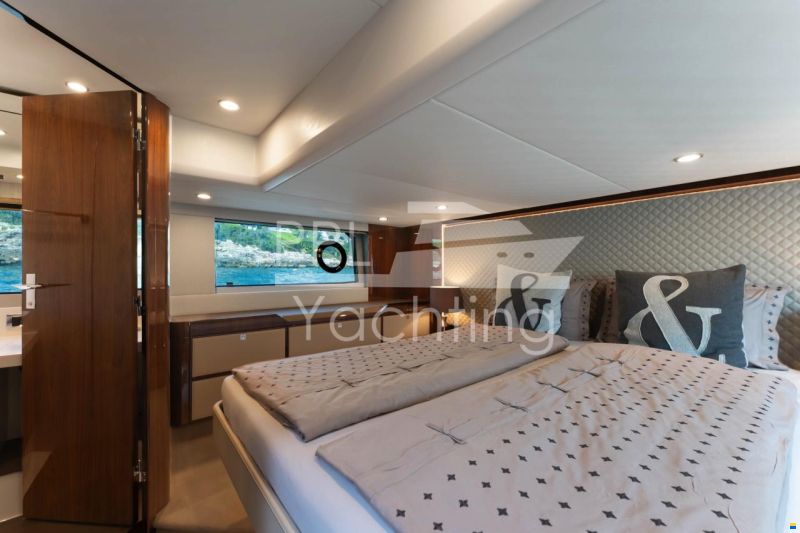 Fairline Squadron 48