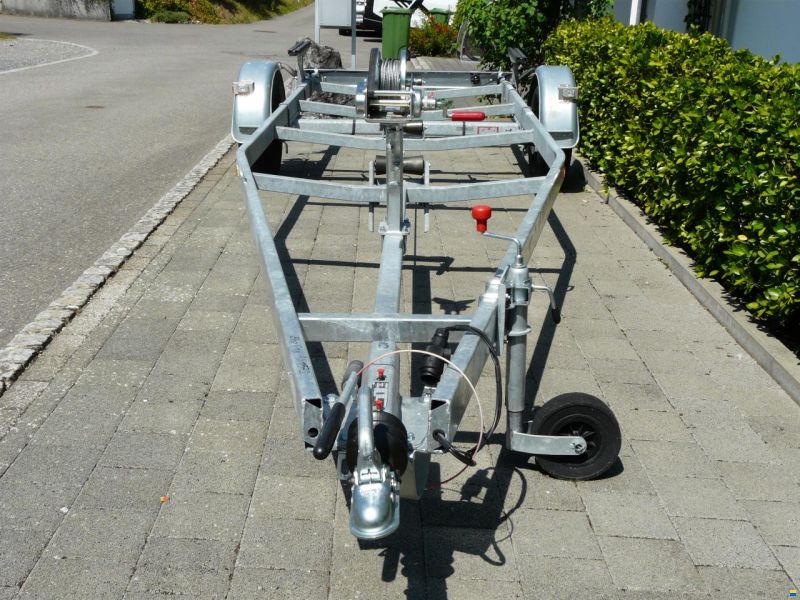 Karel 480 open