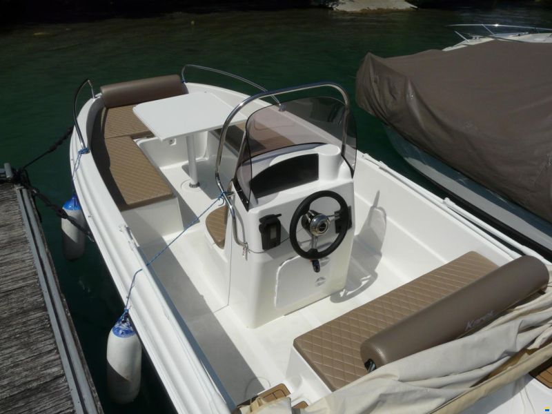 Karel 480 open