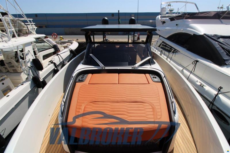 Cranchi A46 Luxury Tender