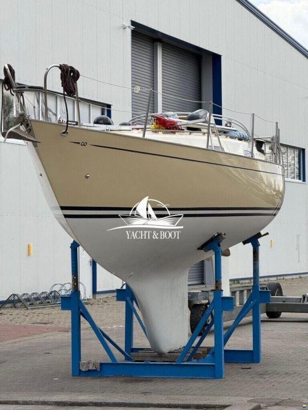 Jeremy Rogers Ltd. 32