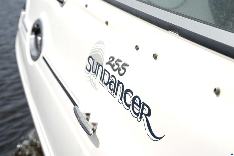 Sea Ray 255 Sundancer