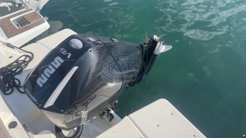 Quicksilver Activ 755 Sun Deck