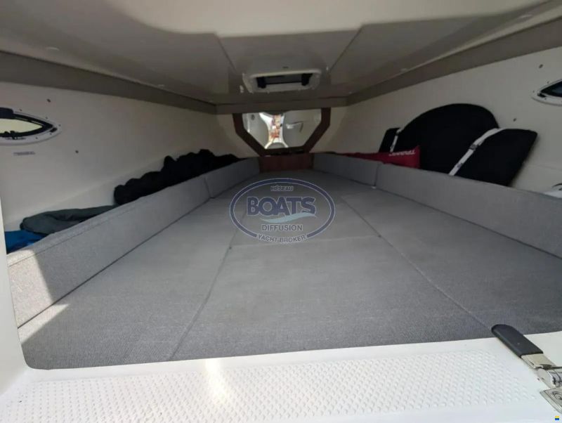 Quicksilver Activ 755 Sun Deck