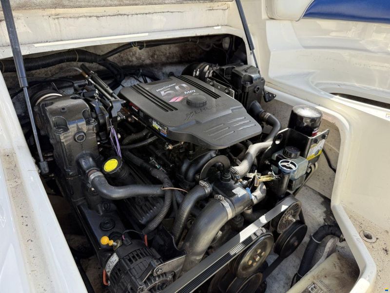 Bayliner 219 SD