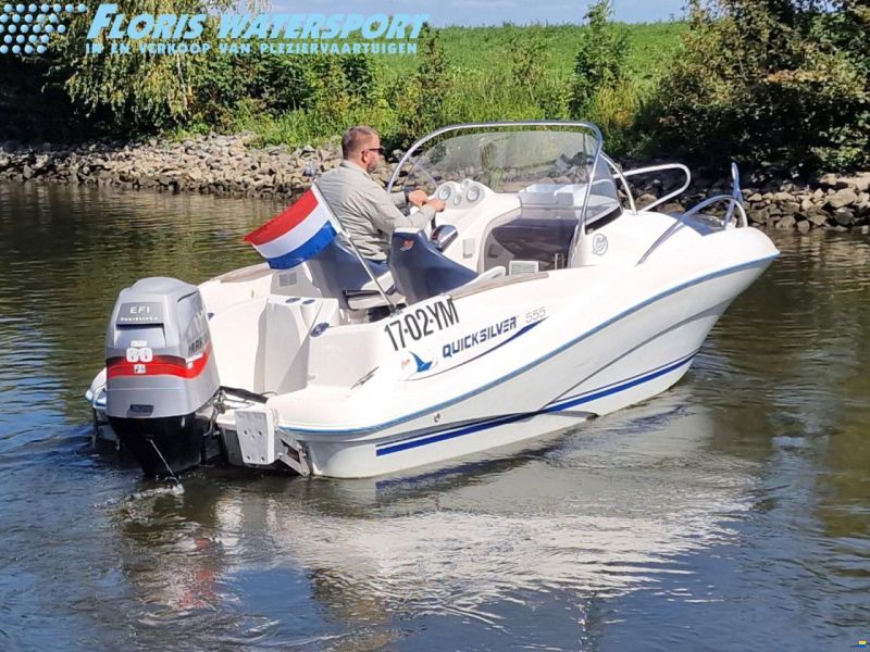 Quicksilver Activ 555