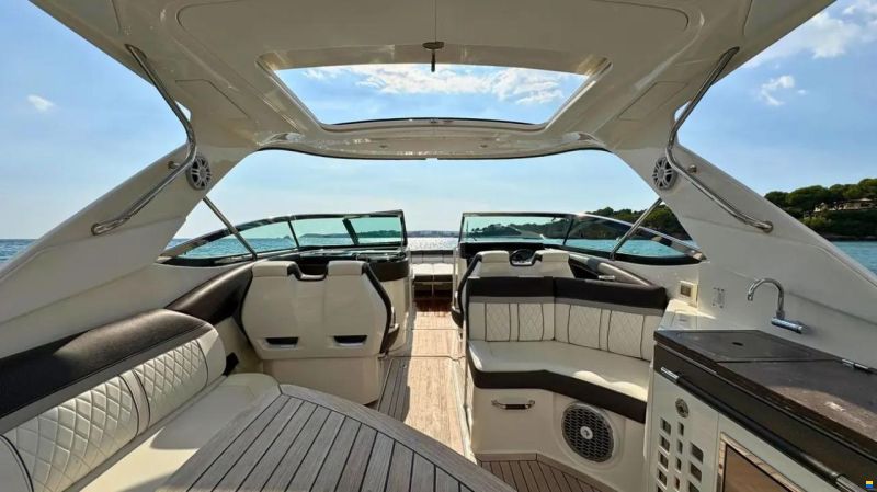 Sea Ray SLX 350