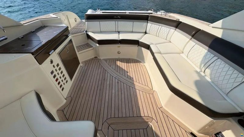 Sea Ray SLX 350