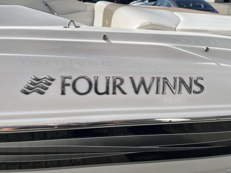 Four Winns H180 med 135 hk Volvo Penta 135 hk 3,0L