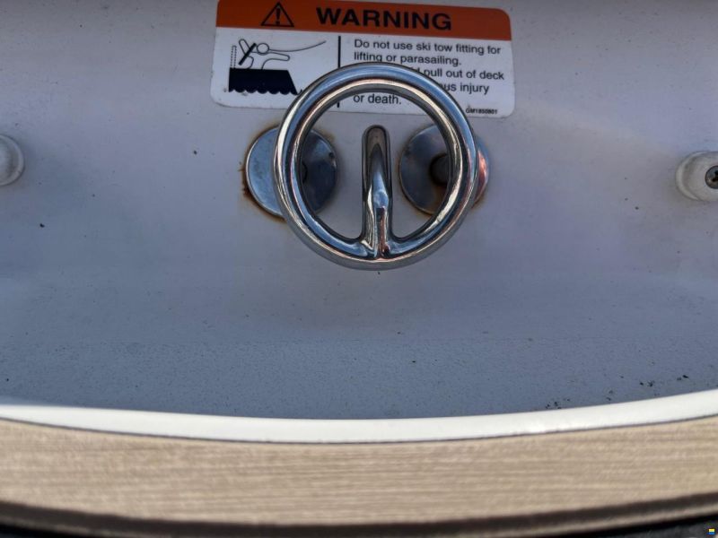 Four Winns H180 med 135 hk Volvo Penta 135 hk 3,0L