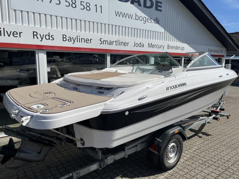 Four Winns H180 med 135 hk Volvo Penta 135 hk 3,0L