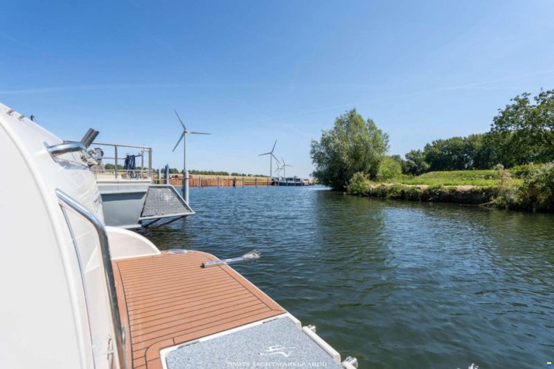 Jeanneau Merry Fisher 9.25 Flybridge
