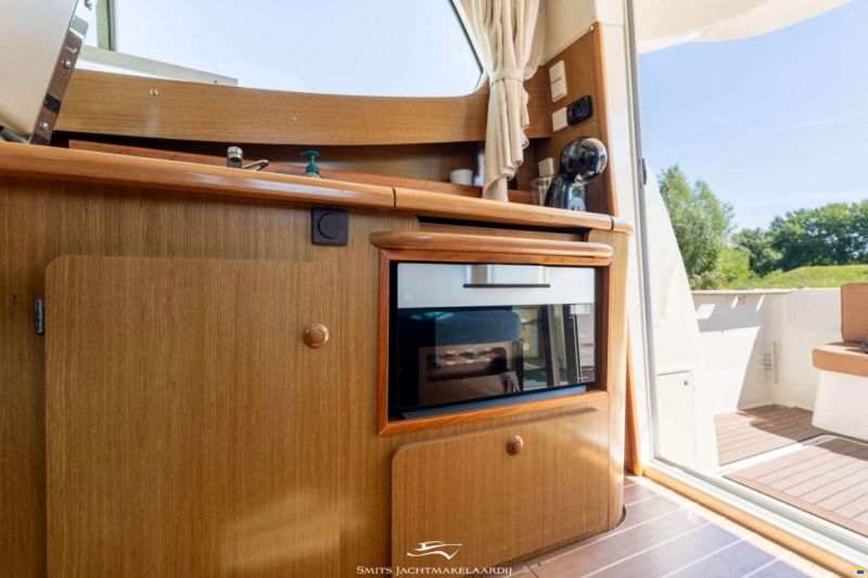 Jeanneau Merry Fisher 9.25 Flybridge