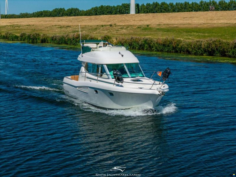 Jeanneau Merry Fisher 9.25 Flybridge