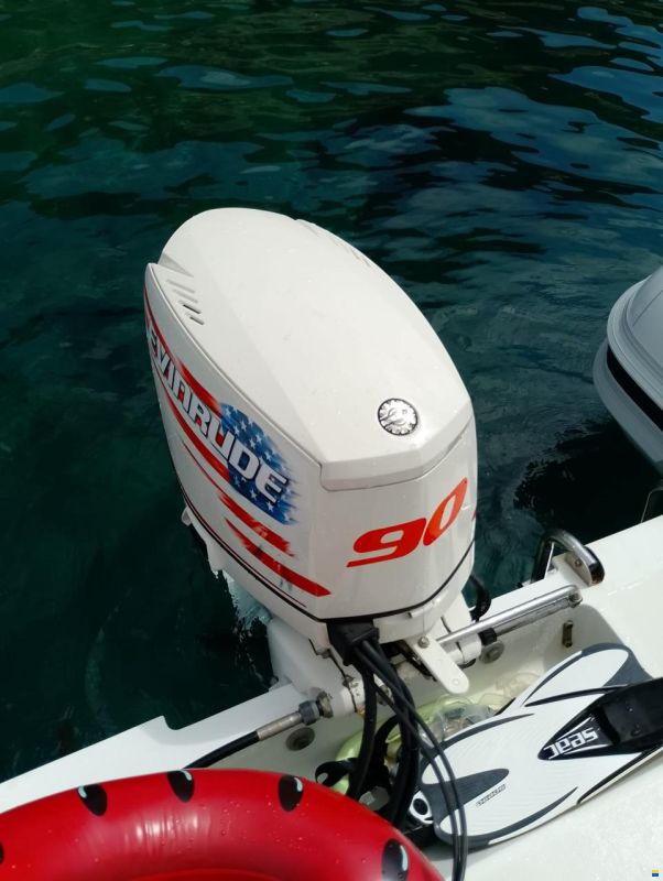 Evinrude Motore fuoribordo Evinrude 90cv