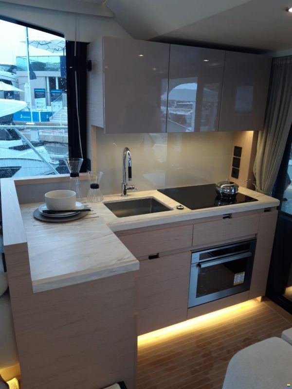 Beneteau Monte Carlo 5