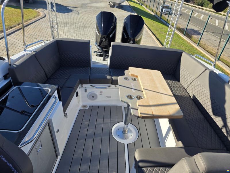 Nordkapp Noblesse 830